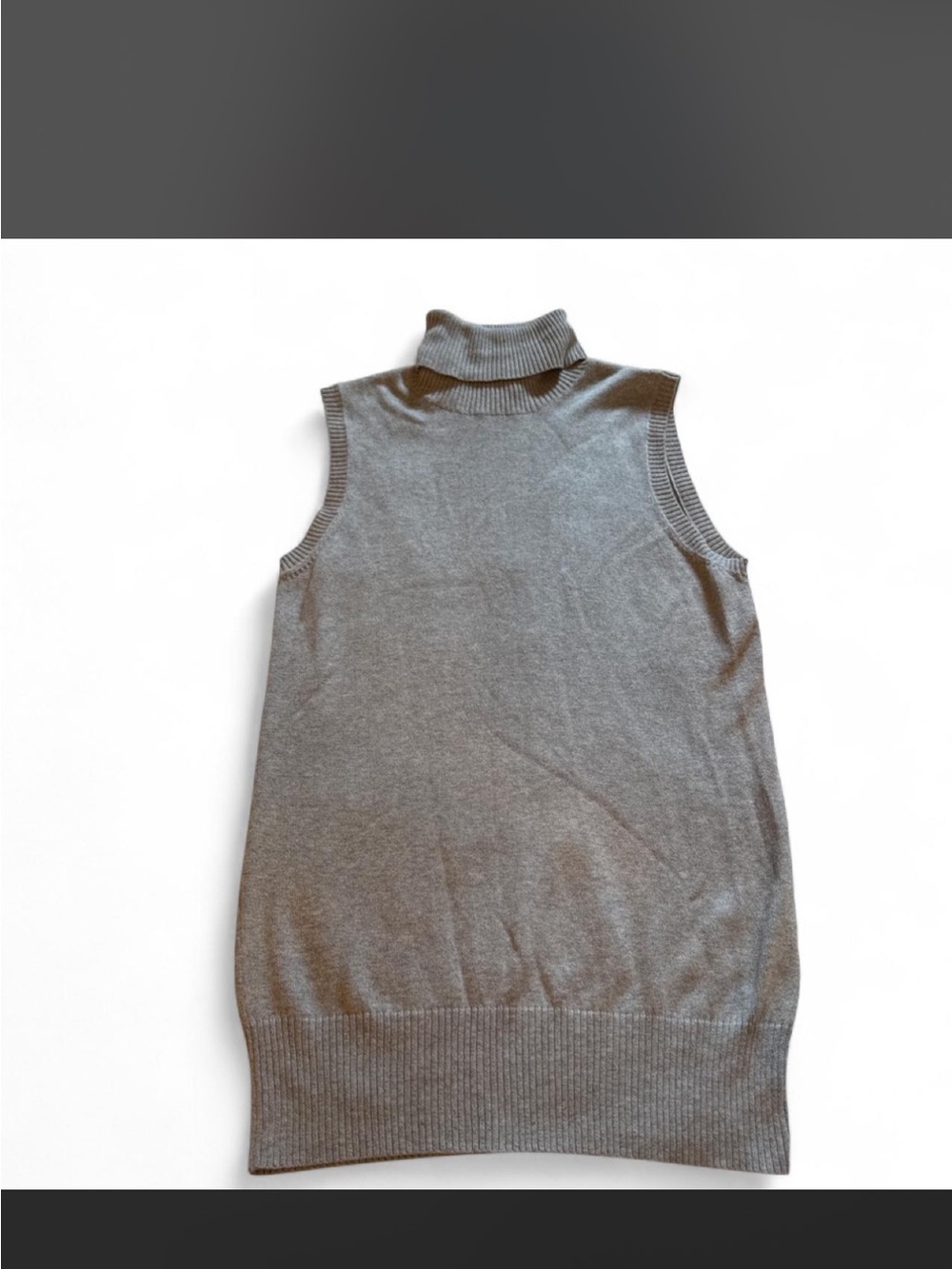 GAP Sleeveless Turtleneck Sweater - Gray